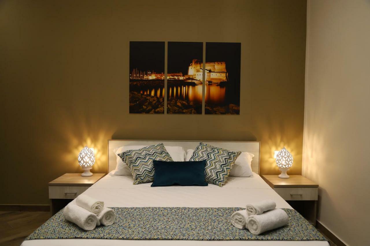 Domus Cordis Napoli Appartement Buitenkant foto